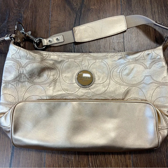 Coach signature stitch in metallic gold hobo - Picture 3 of 7